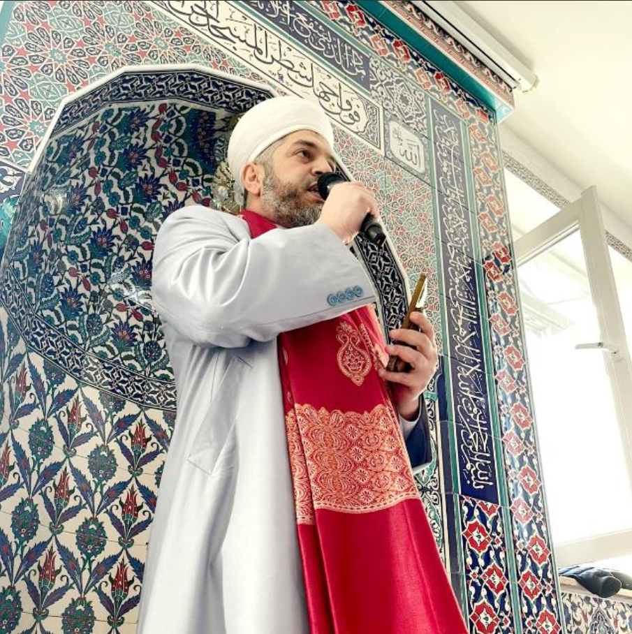 الشيخ علي أحمد أبو الهدى